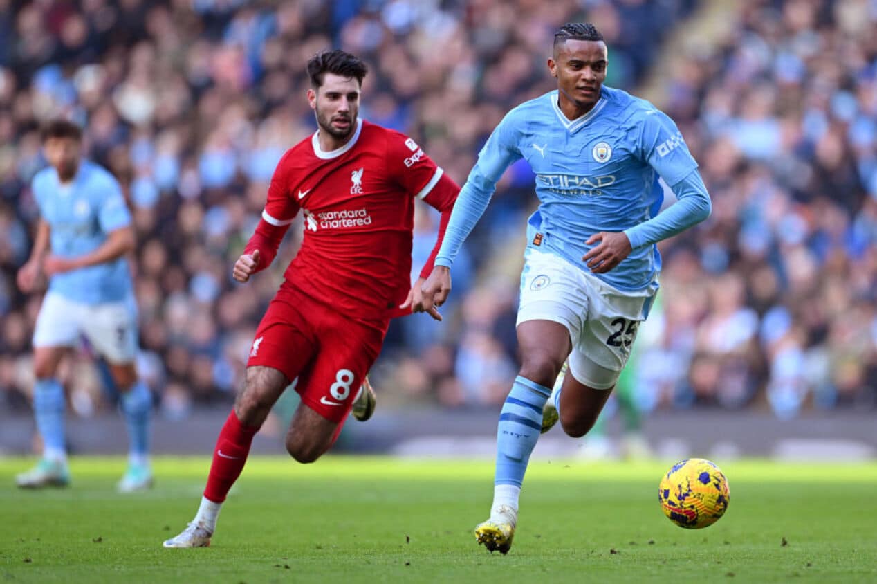 City não aproveita vantagem e cede empate ao Liverpool, mas continua líder  do Inglês