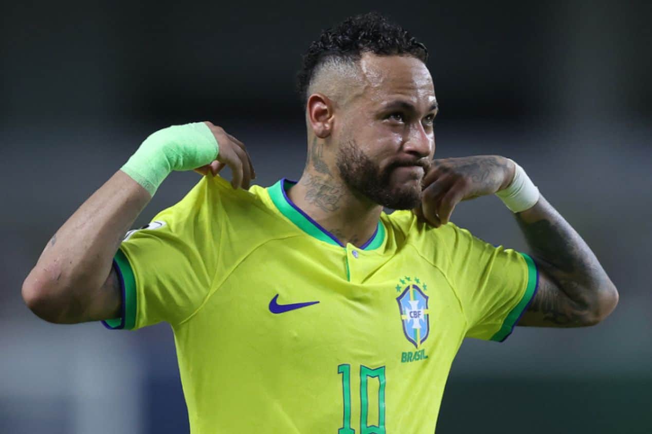 Neymar assiste a Brasil e Argentina: 'Ia fazer uma confusão danada